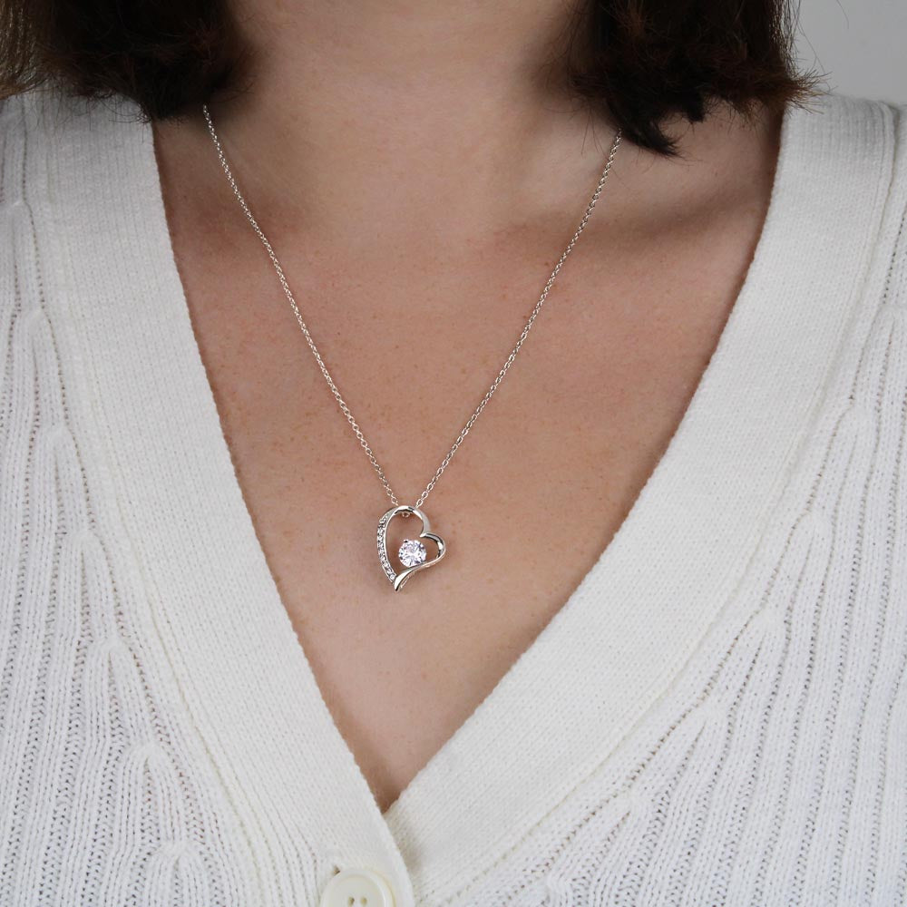 To My MOM Forever Love Necklace with Message Card