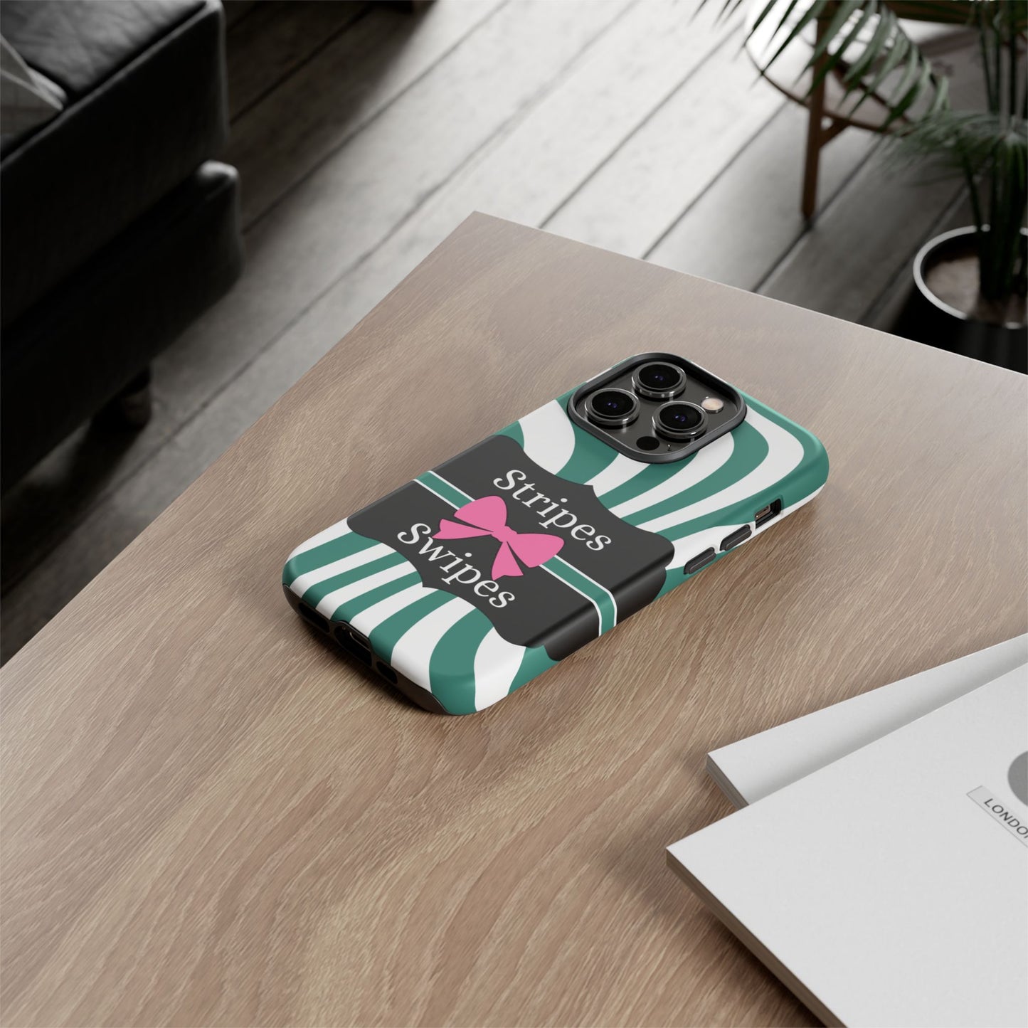 Phone Case iPhone 16/15/14 - Wavy Green/White Stripes & Swipes Tough Case