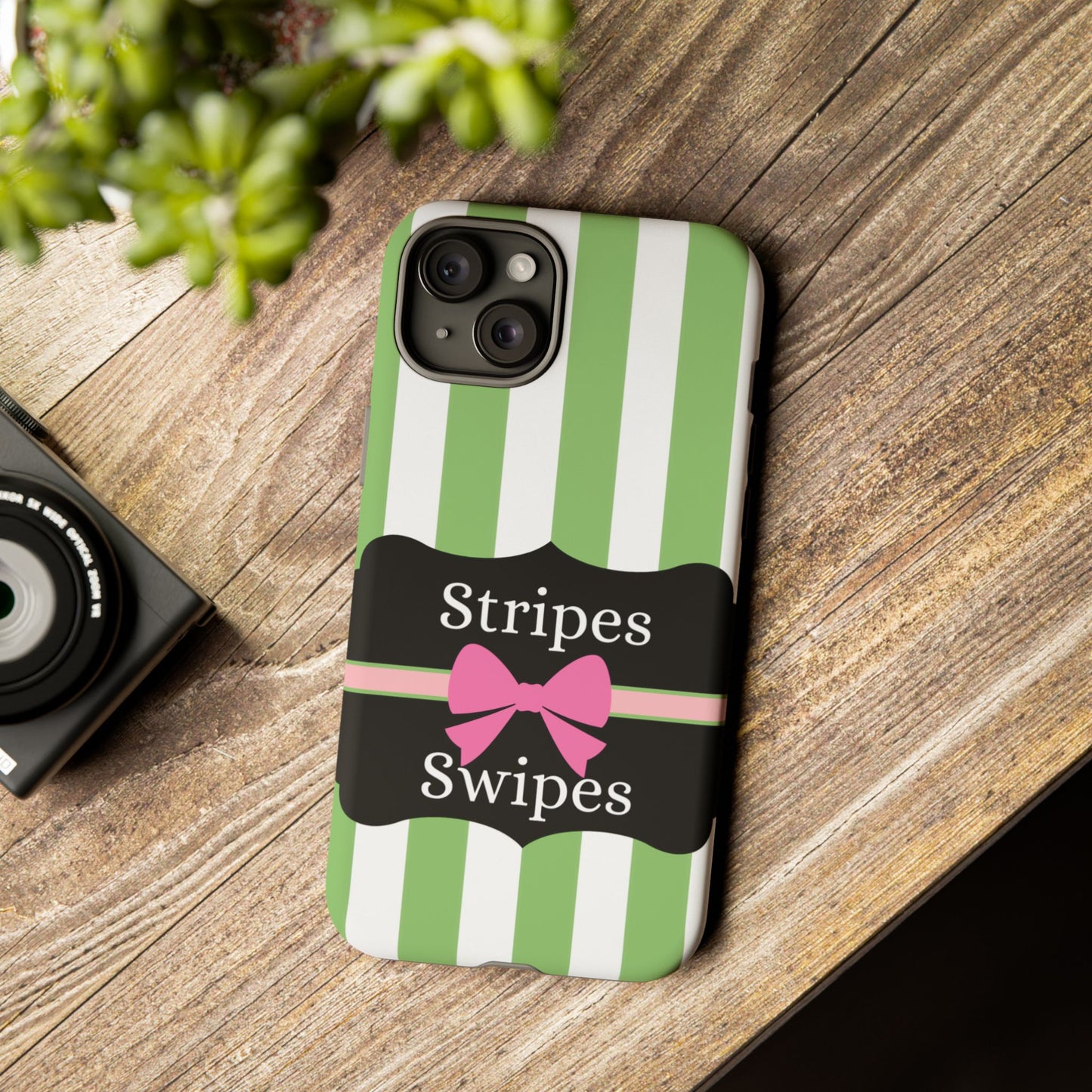 Phone Case iPhone 16/15/14 - Green/White Stripes & Swipes Tough Case