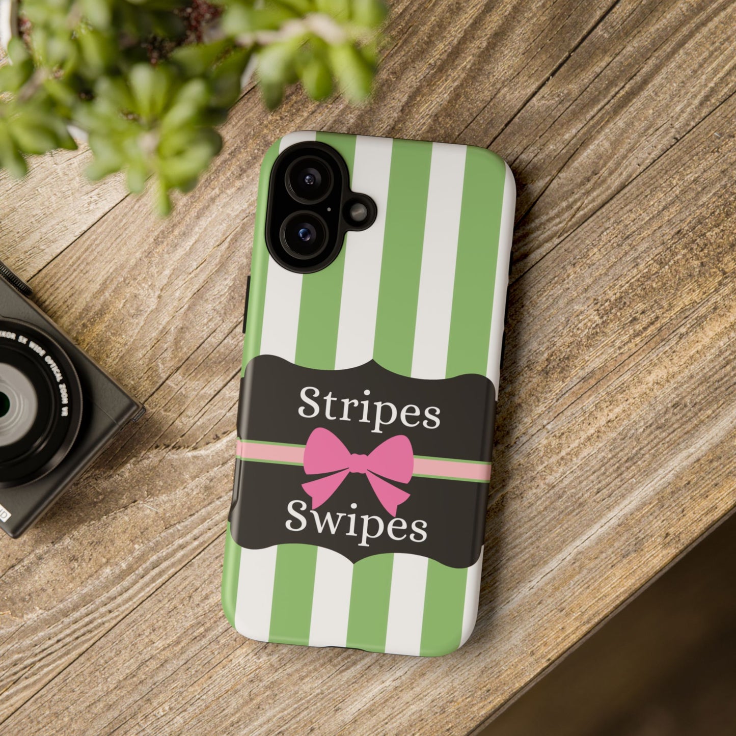 Phone Case iPhone 16/15/14 - Green/White Stripes & Swipes Tough Case