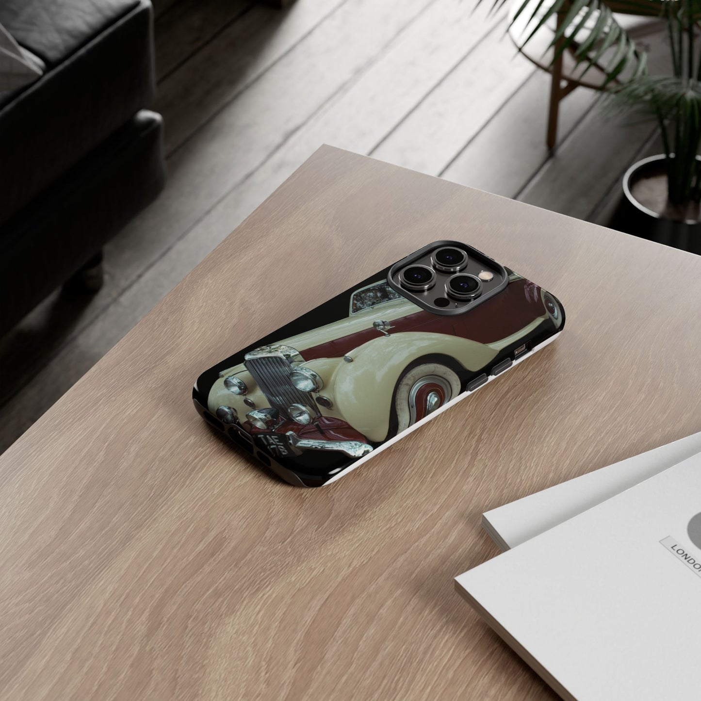 Phone Case iPhone 16/15/14 - Luxury Car Tough Case