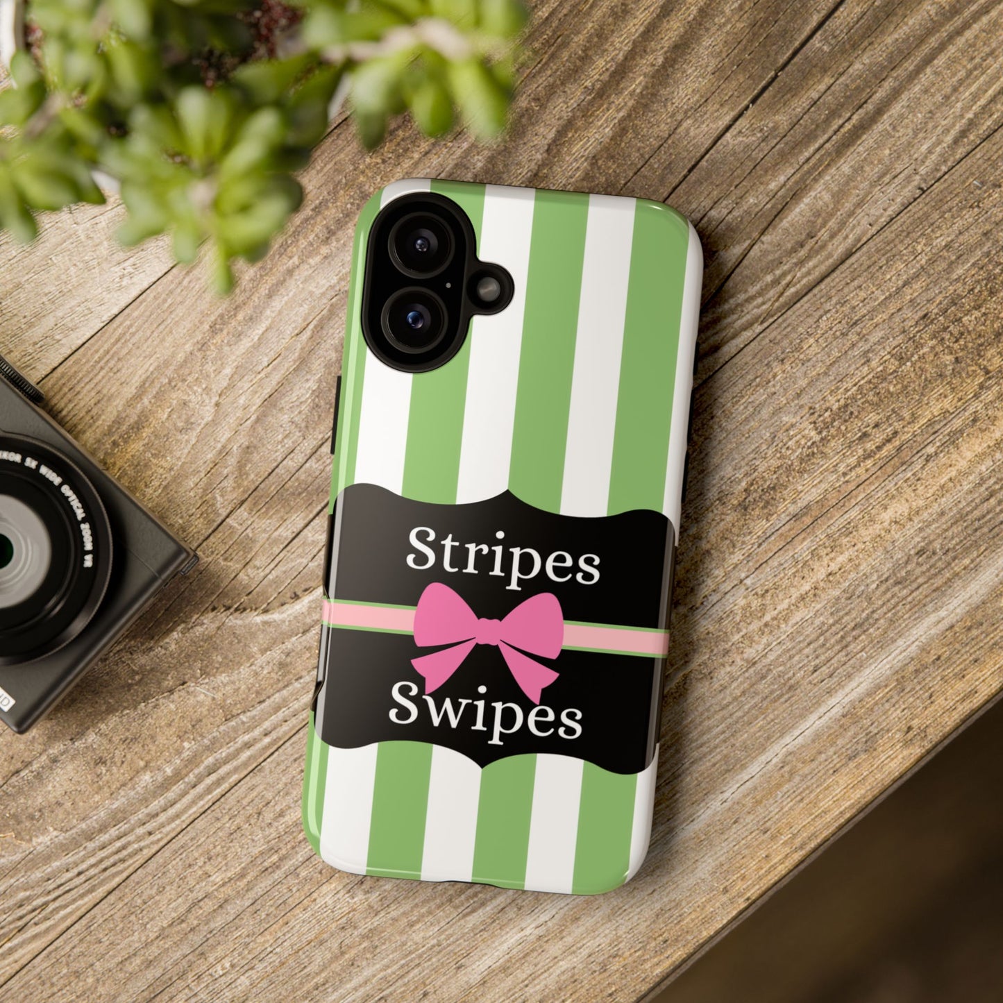 Phone Case iPhone 16/15/14 - Green/White Stripes & Swipes Tough Case