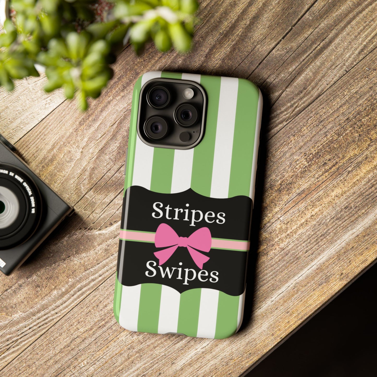 Phone Case iPhone 16/15/14 - Green/White Stripes & Swipes Tough Case